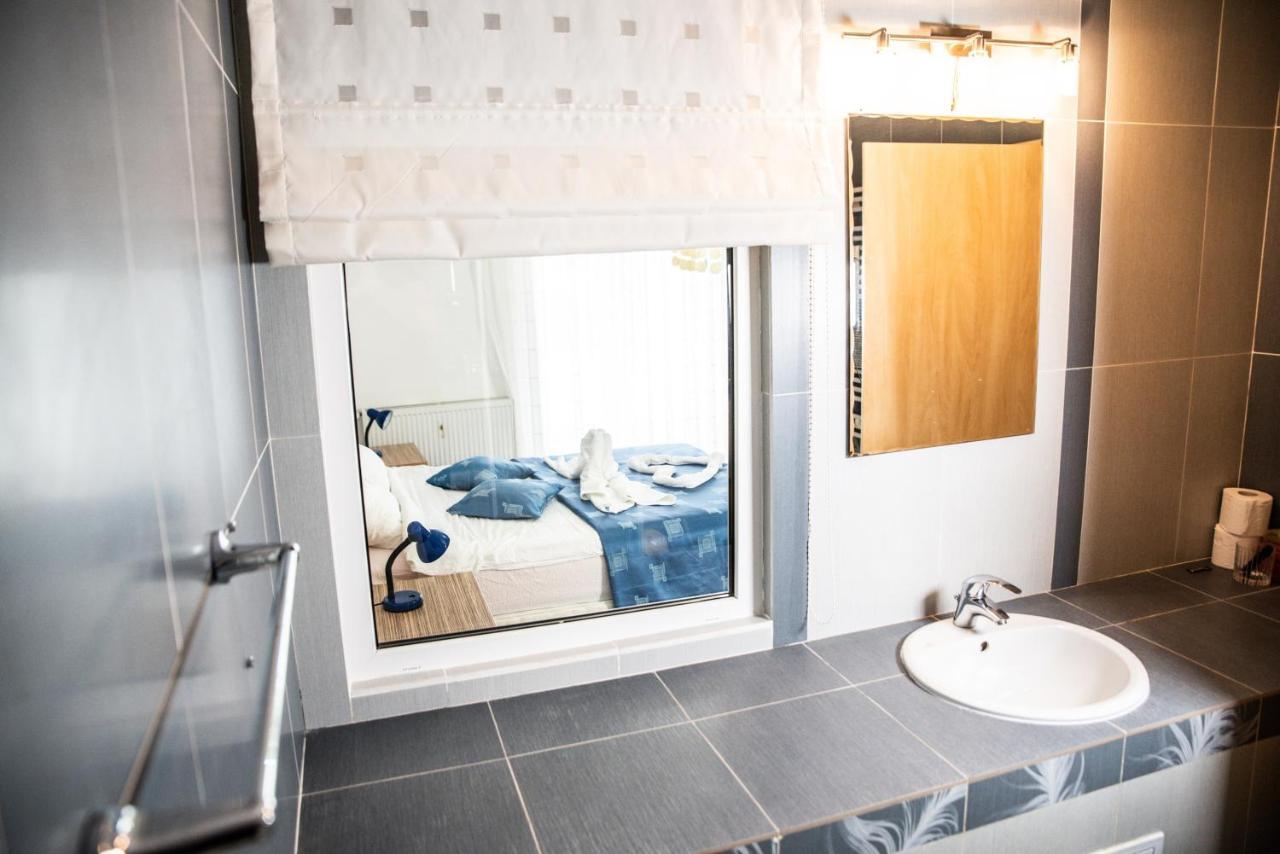 Club Onix Apartments Neptun Bagian luar foto