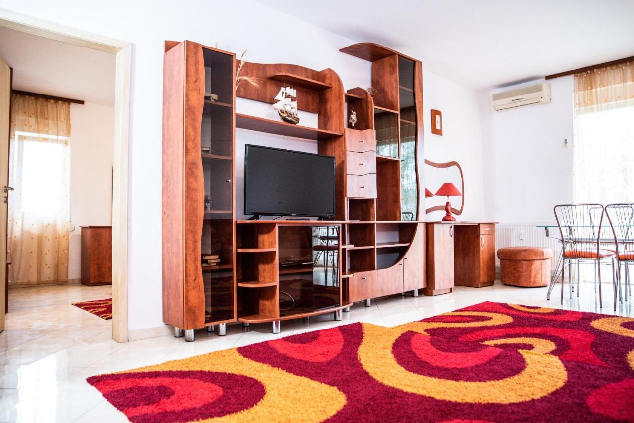 Club Onix Apartments Neptun Bagian luar foto