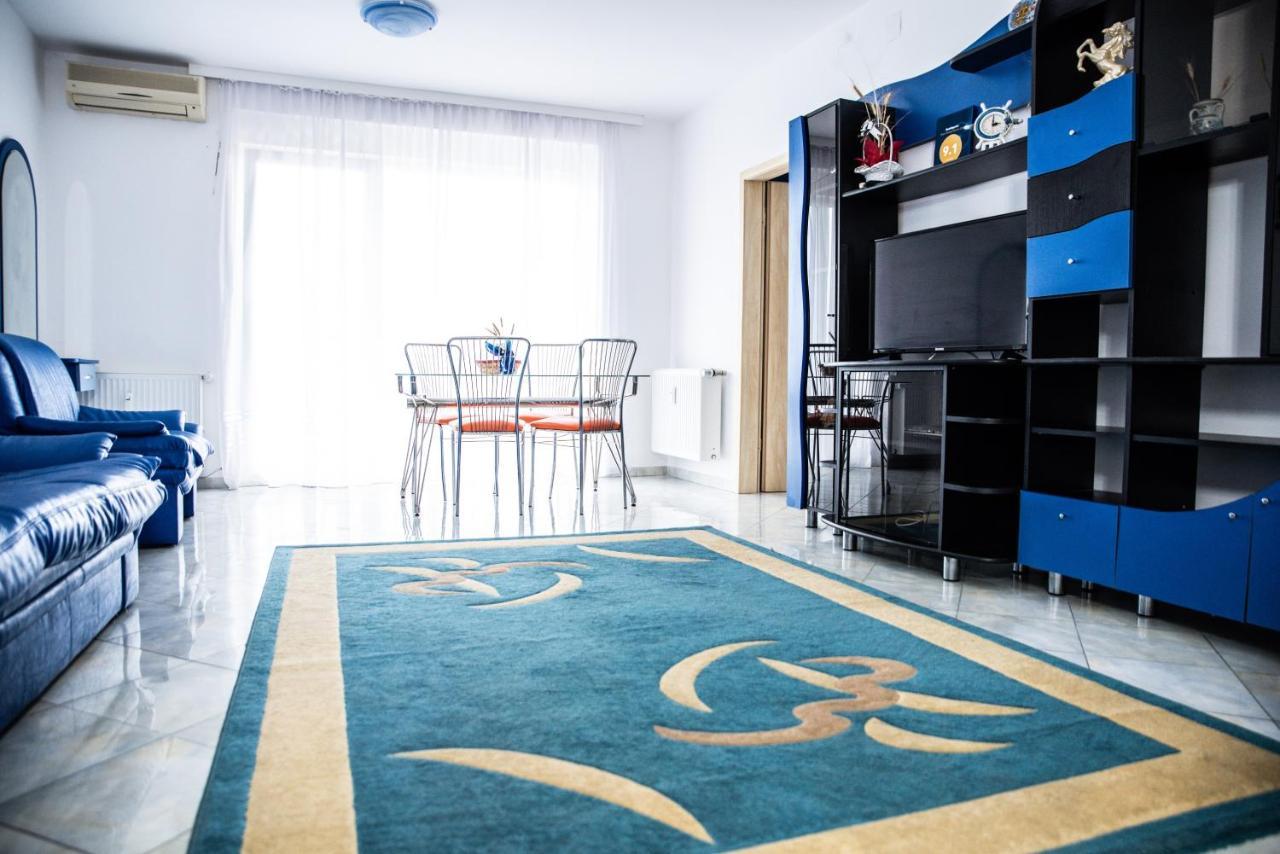 Club Onix Apartments Neptun Bagian luar foto