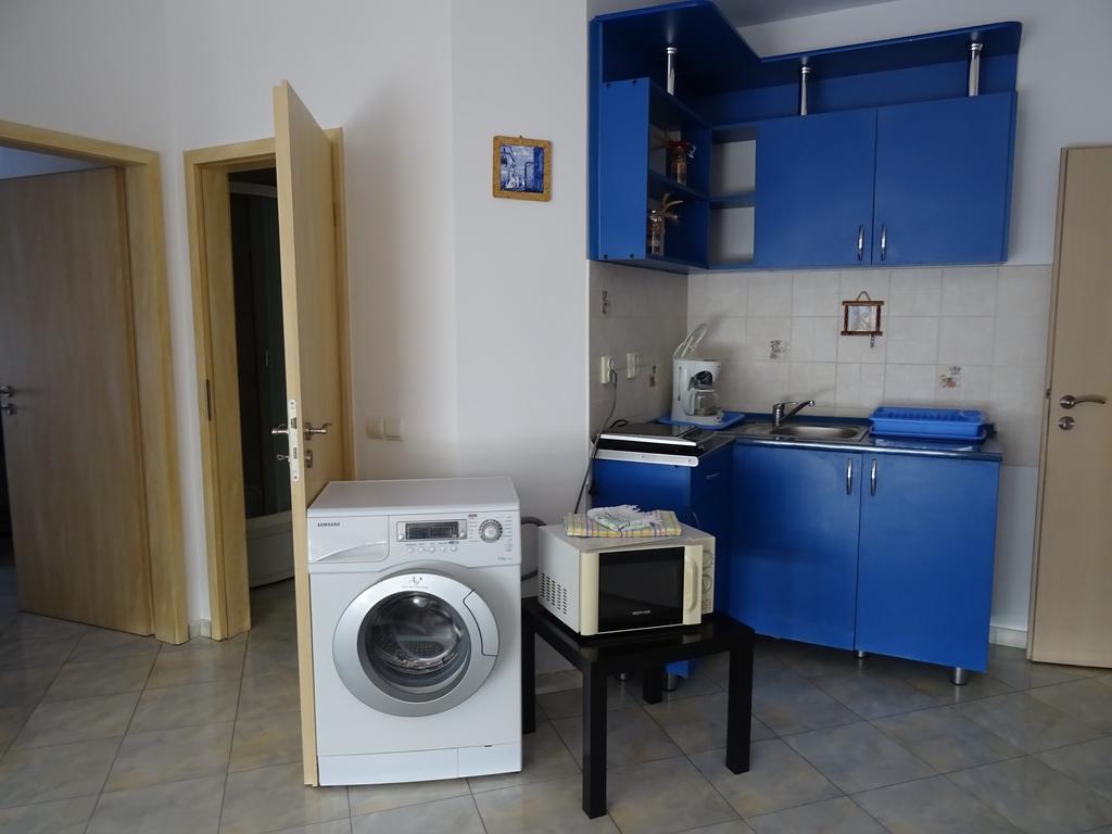 Club Onix Apartments Neptun Bagian luar foto